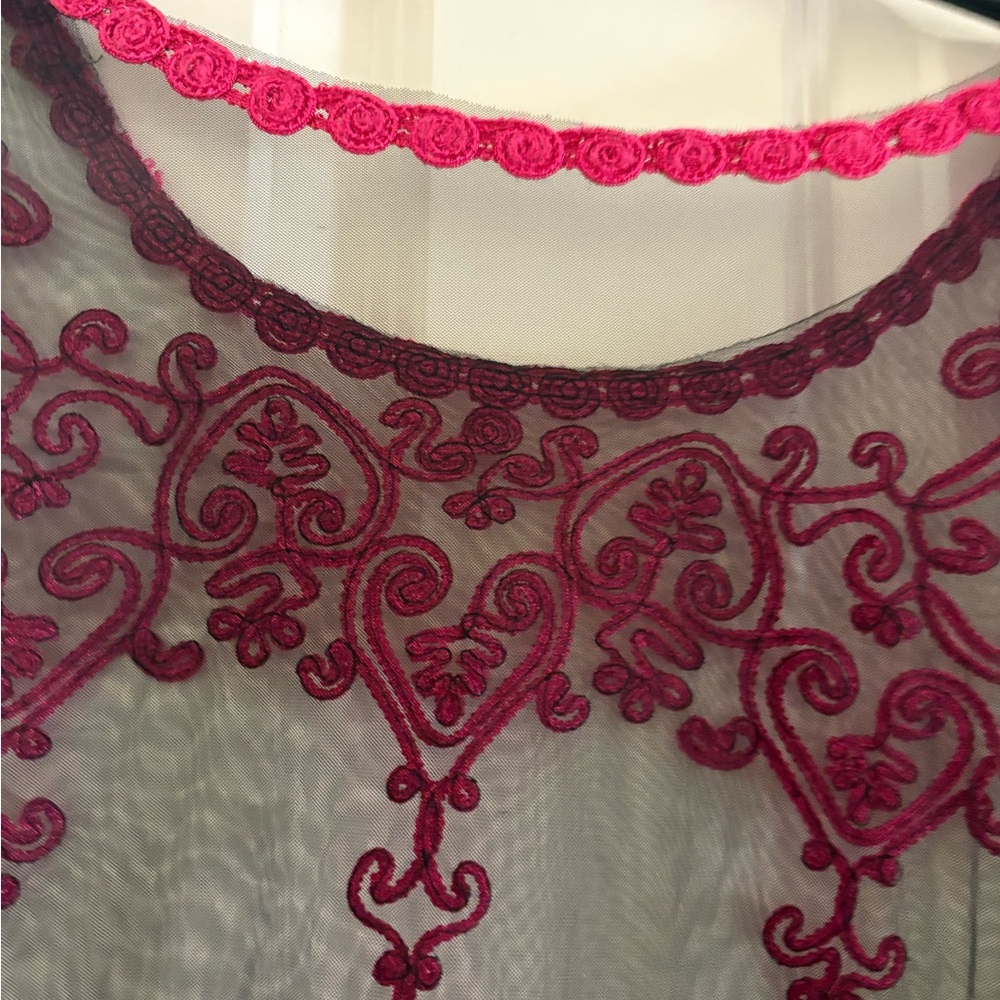 Elegant Pink sheer Lace Blouse - Picture 6 of 7